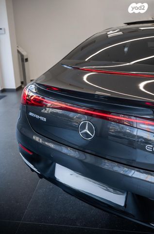 מרצדס-בנץ EQE