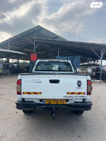 איסוזו די-מקס