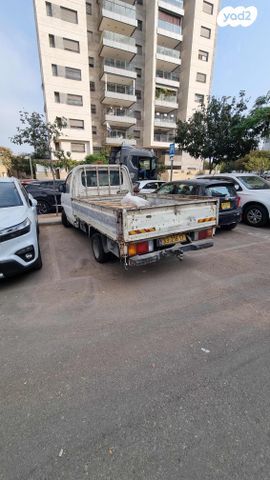 יונדאי H-1 / i800