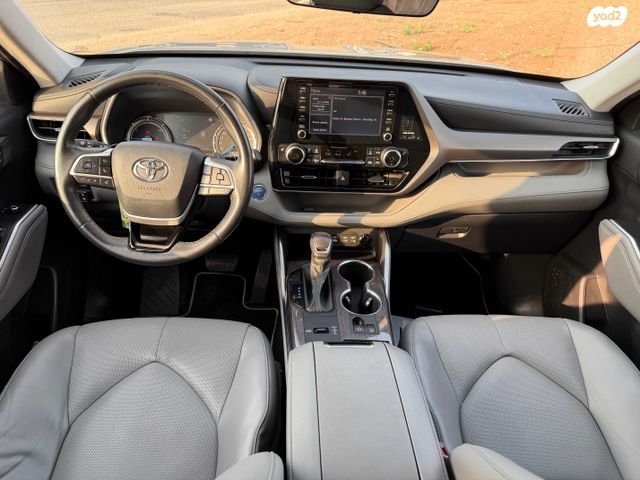 טויוטה היילנדר