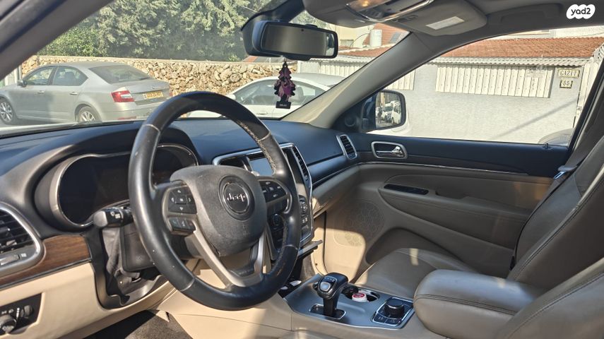 ג'יפ גרנד צ'ירוקי