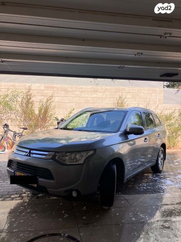 מיצובישי אאוטלנדר