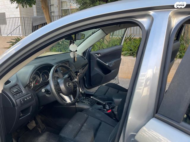 מודעת רכב מאזדה CX-5