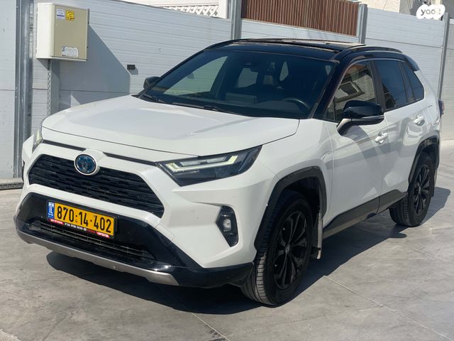 טויוטה RAV4