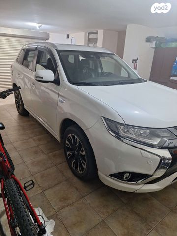 מודעת רכב מיצובישי אאוטלנדר