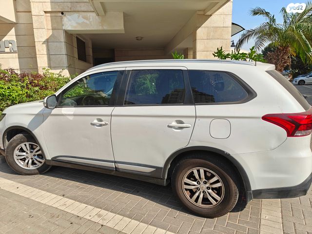 מודעת רכב מיצובישי אאוטלנדר