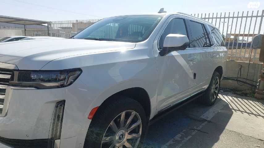 מודעת רכב קאדילק אסקלייד