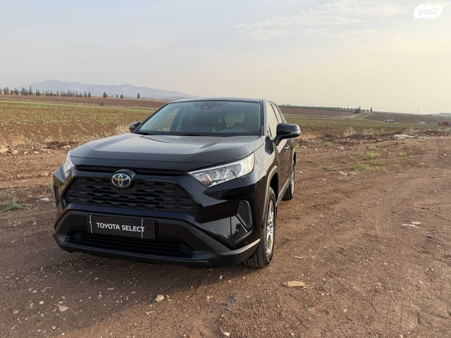מודעת רכב טויוטה RAV4