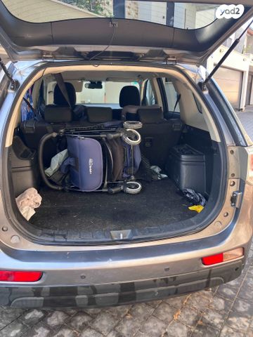 מיצובישי אאוטלנדר