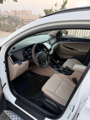 יונדאי טוסון