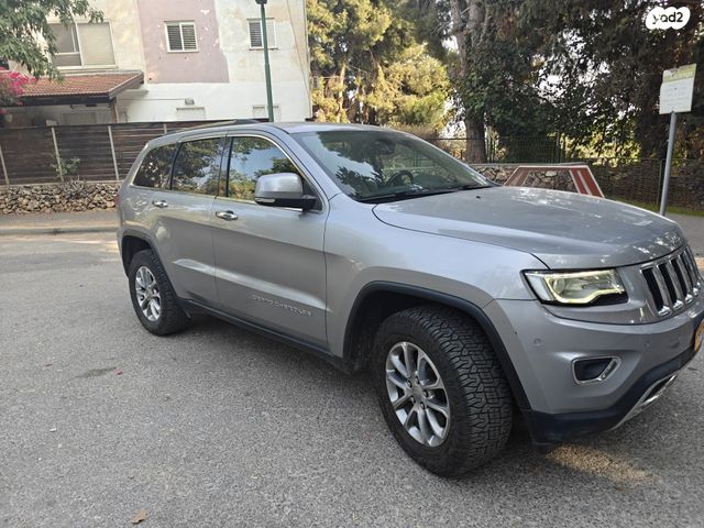 ג'יפ גרנד צ'ירוקי