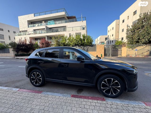 מודעת רכב מאזדה CX-5