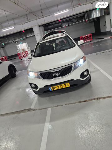 מודעת רכב קיה סורנטו