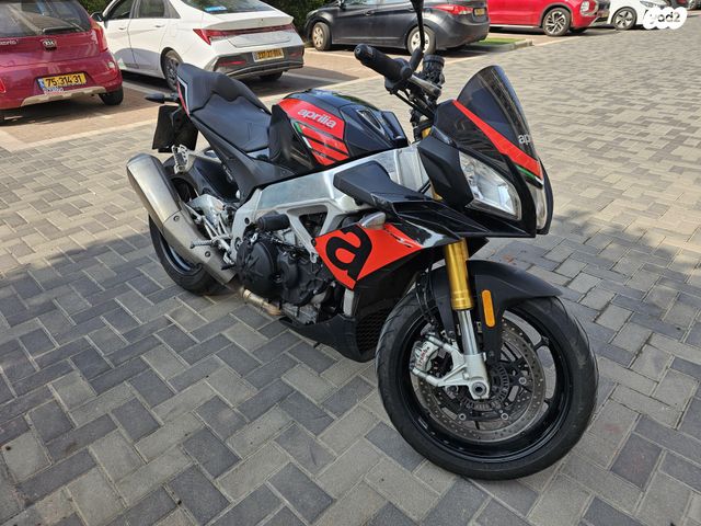 מודעת רכב אפריליה טואונו V4