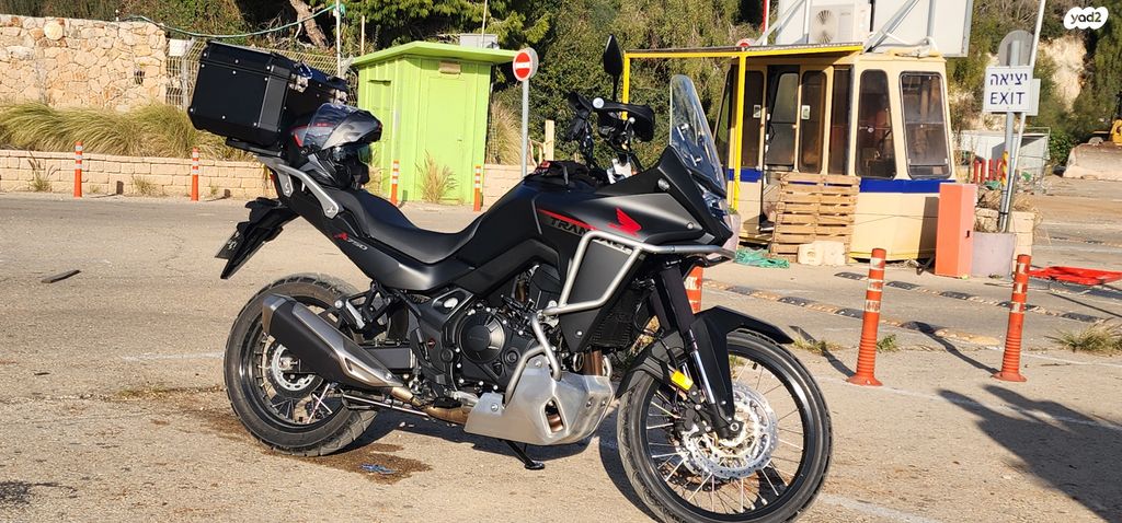 מודעת רכב הונדה טרנסאלפ 700