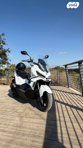 סאן יאנג 125ADX