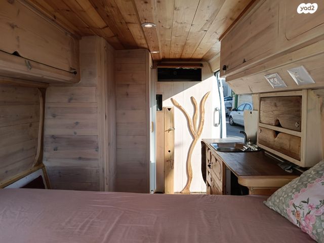 ממונע אוטוקראוון