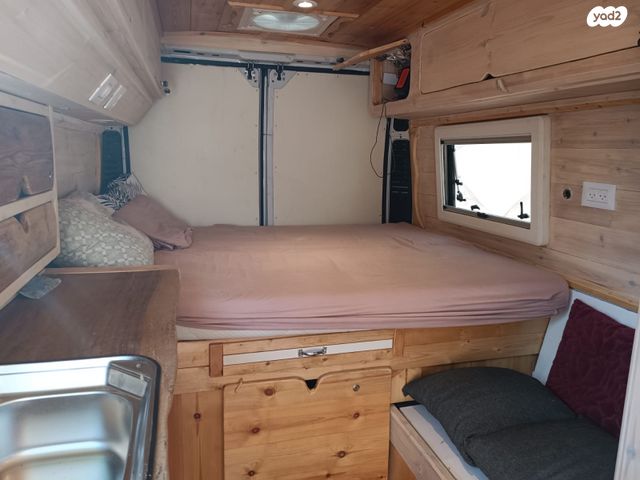 ממונע אוטוקראוון