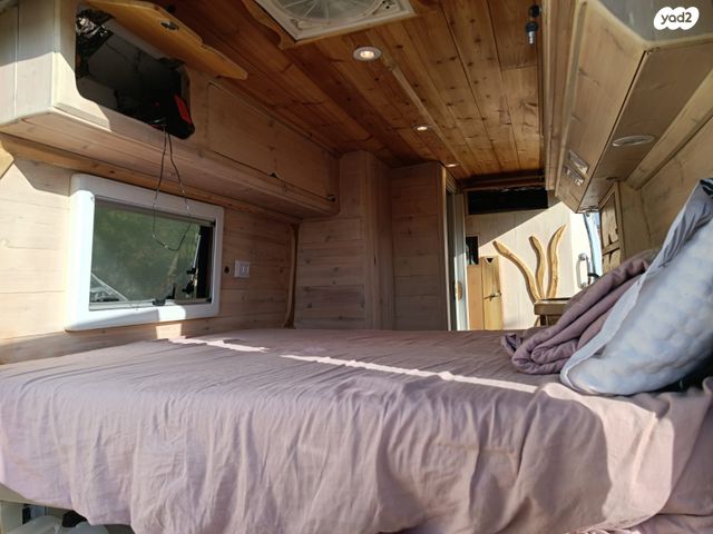 ממונע אוטוקראוון