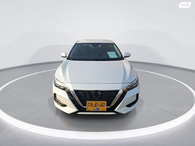 ניסאן סנטרה