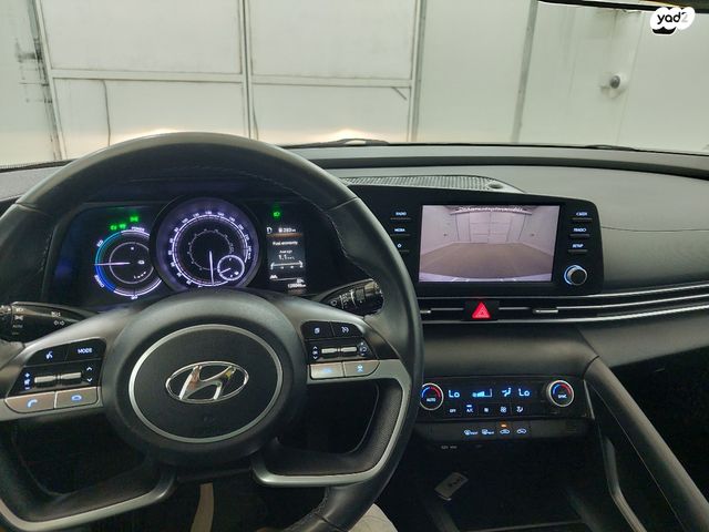 יונדאי אלנטרה