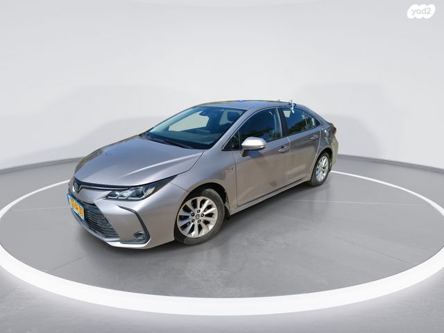 טויוטה קורולה