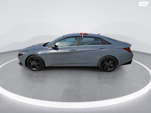 יונדאי אלנטרה