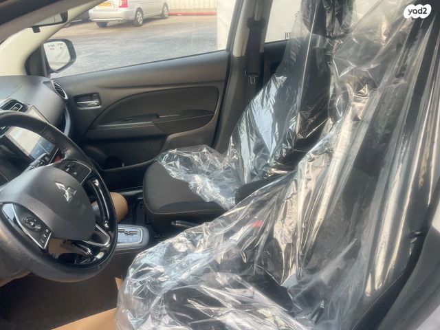 מיצובישי ספייס סטאר