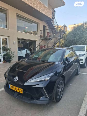 מודעת רכב אם ג'י MG4