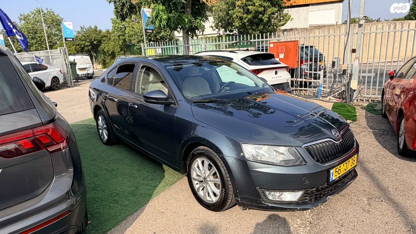 סקודה אוקטביה