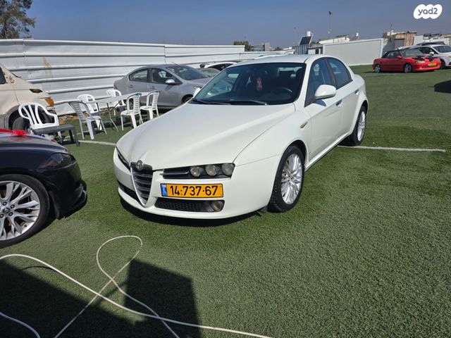 אלפא רומיאו 159