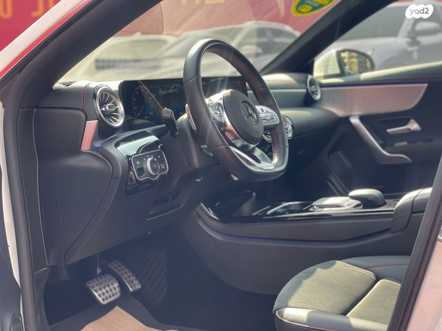 מרצדס-בנץ CLA