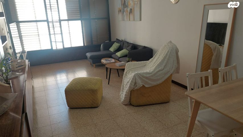 תפארת ישראל 12