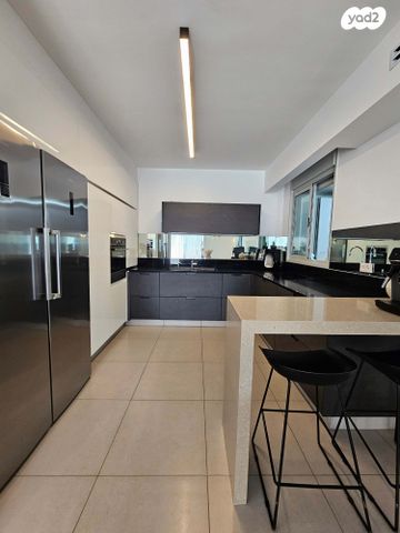 דירה, פרץ ברנשטיין 23, ברנע, אשקלון