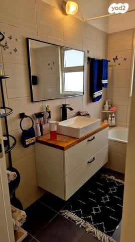 דירה, נחל אלכסנדר 5, צור יצחק, צור יצחק