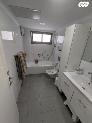 דירה, יוסף פפר 11, תקומה / קרית חזני, פתח תקווה