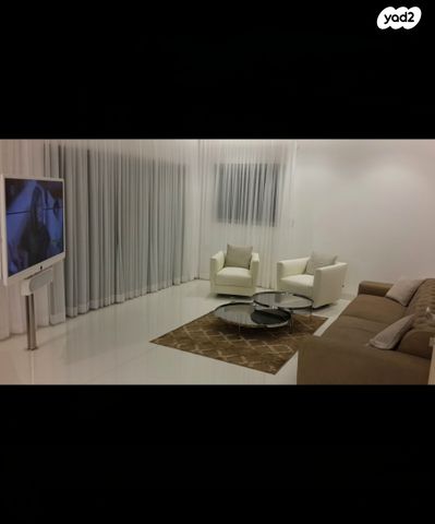 גג/ פנטהאוז, משה קול 17, בית הכרם, רמת בית הכרם, ירושלים