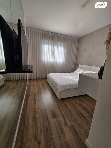 דירה, פרץ ברנשטיין 23, ברנע, אשקלון