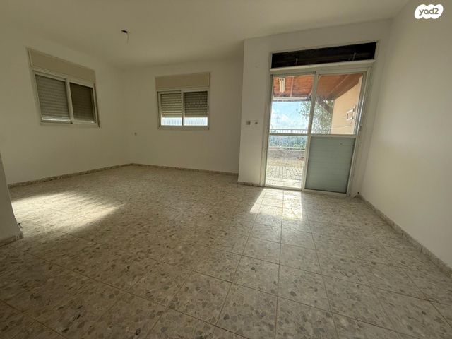 בית פרטי/ קוטג', יסמין 22, מורד ההר, שלומי