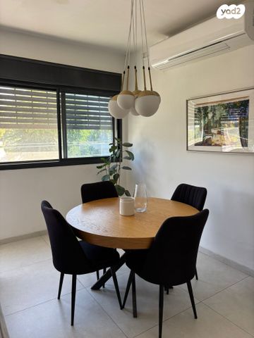 דירה, שדרות וייצמן 39, מרכז העיר, סביניה, הוותיקה, קרית ביאליק