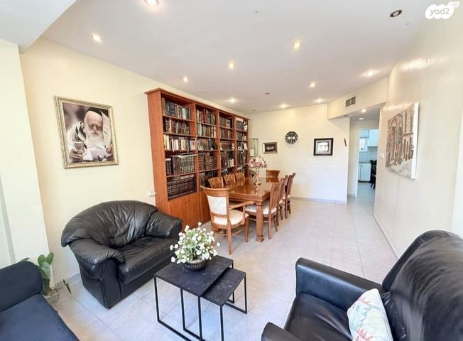 דירה, ירושלים 30, הר שלום, בני ברק