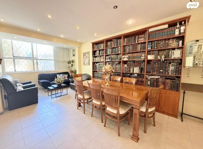 דירה, ירושלים 30, הר שלום, בני ברק