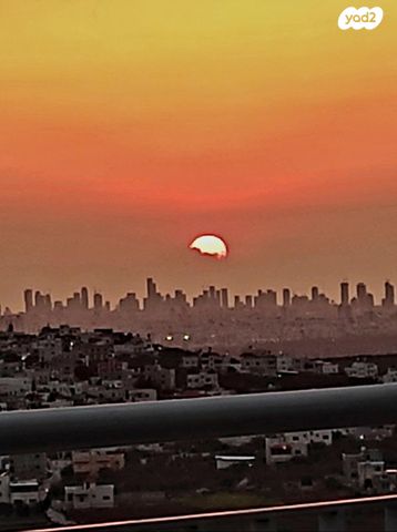 דופלקס, ברוש 32, לשם, עלי זהב