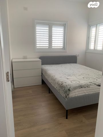 דירה, קרייתי 28, לב העיר, בת ים