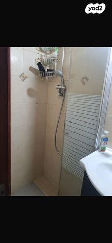 בית פרטי/ קוטג', האקליפטוס 1, גת רימון, גת רימון