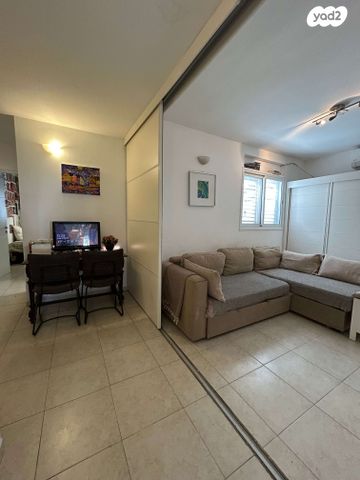 בית פרטי/ קוטג', גלעד 111, אבני חפץ, אבני חפץ