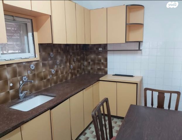 דו משפחתי, הנרייטה סולד 22, גבעה א', שביט, קרית אתא