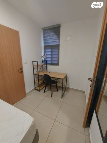 יחידת דיור, מורן 413, ברקן, ברקן