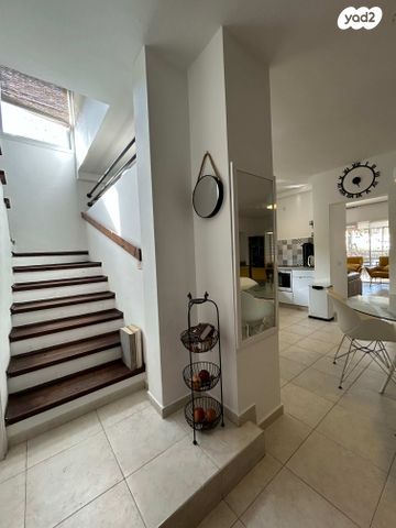 בית פרטי/ קוטג', גלעד 111, אבני חפץ, אבני חפץ