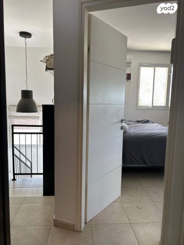 בית פרטי/ קוטג', גלעד 111, אבני חפץ, אבני חפץ